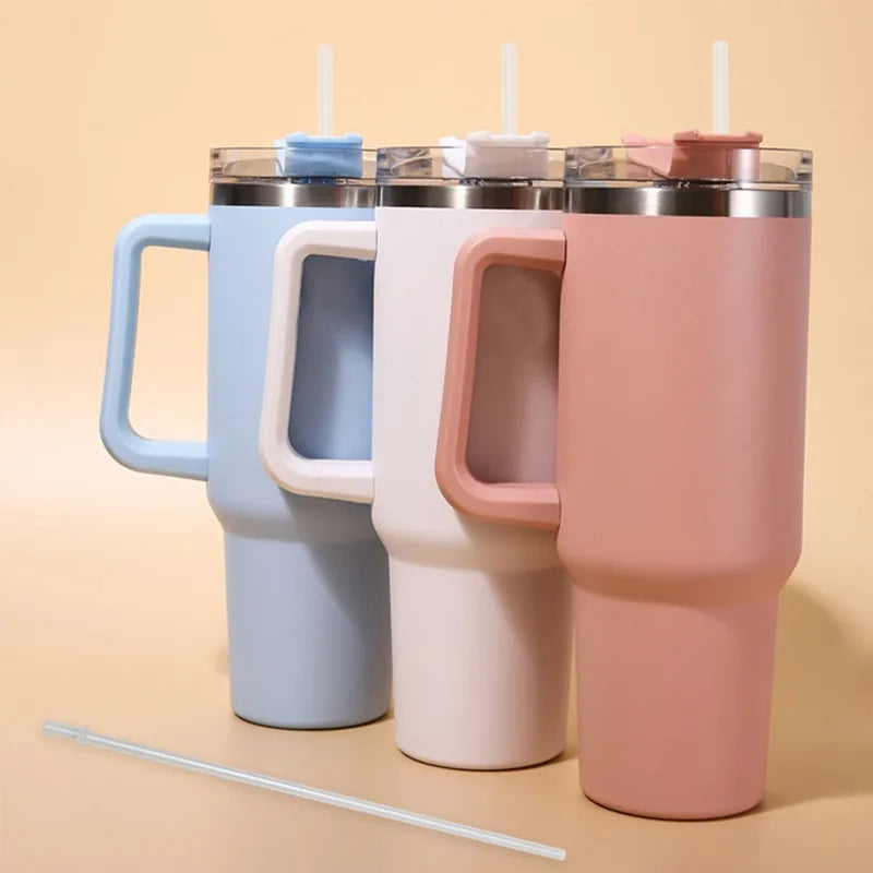 Garrafa Térmica 1200ml com Alça e Canudo - Bebidas na Temperatura Ideal por até 12 Horas.